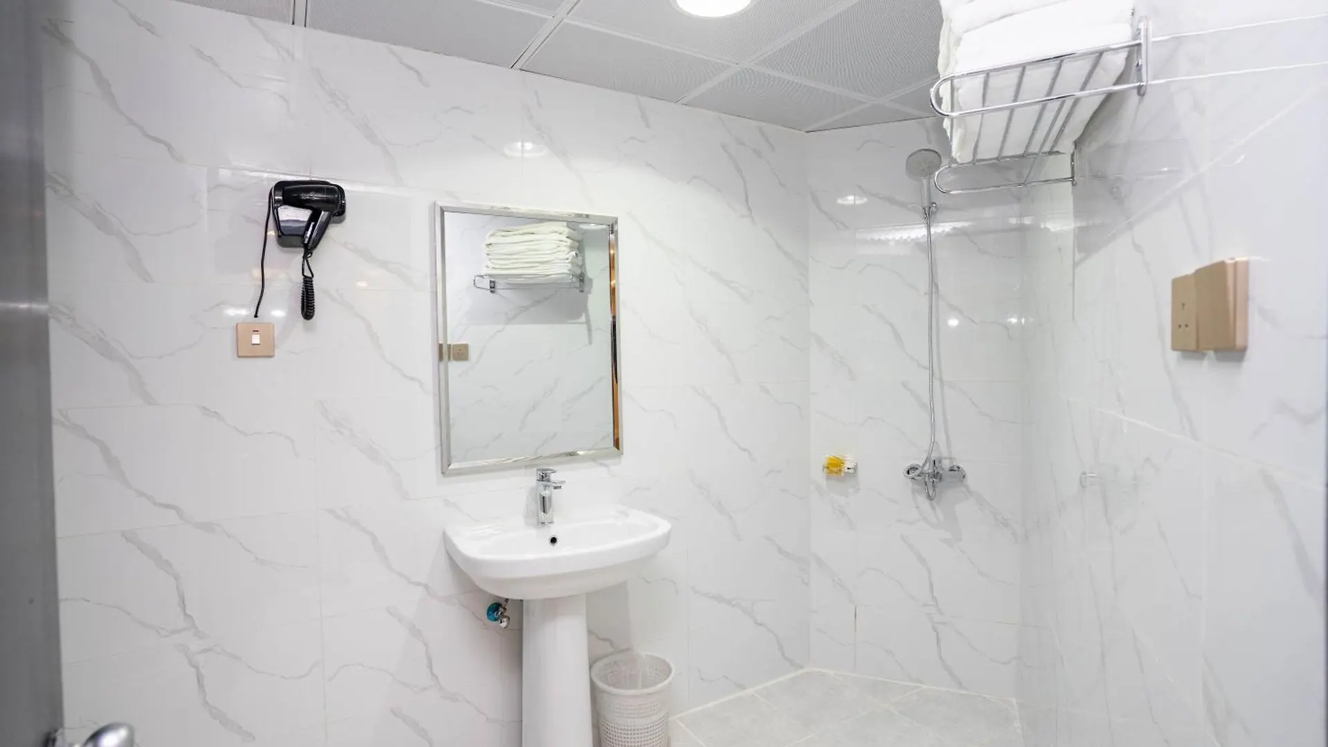 ***  فندق زوار البيت Zuwar Albait Hotel Mekke Suudi Arabistan